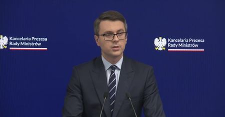 Kamiński: Wykluczam dymisję generała Szymczyka. Rzecznik rządu: Należy czekać na wyniki śledztwa