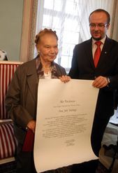 Julia Hartwig otrzymała honorowe obywatelstwo Lublina