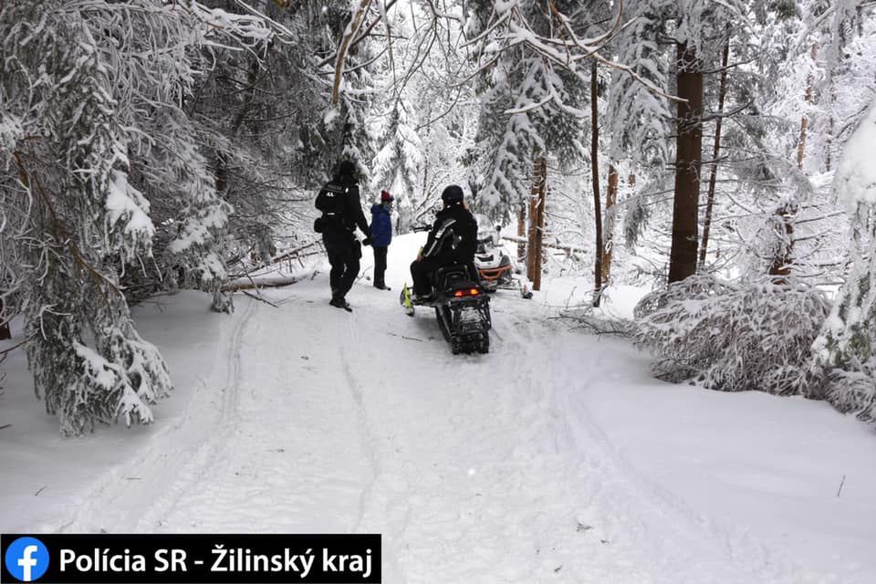 Słowacja. Polacy złapani na skuterach śnieżnych na terenie parku krajobrazowego