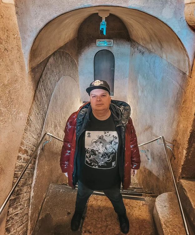 Krzysztof Skiba drwi z Daniela Martyniuka: "Największa GWIAZDA "Sylwestra Marzeń""