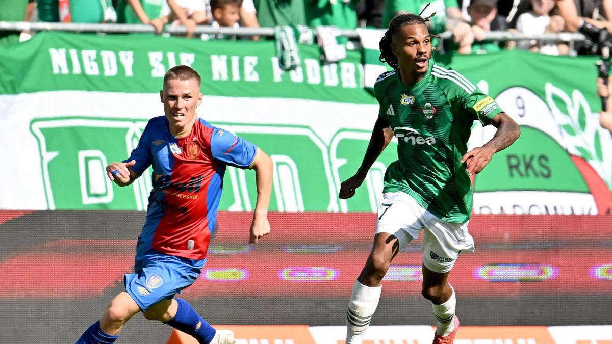 PAP / Piotr Polak / Na zdjęciu: Piłkarze podczas meczu Radomiak - Piast.