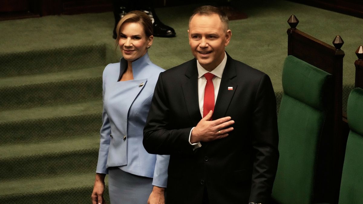 Temporary
Poland's new president Karol Nawrocki with his wife Marta Nawrocka attends his inauguration ceremony in Warsaw, Poland, Wednesday, Aug. 6, 2025. (AP Photo/Czarek Sokolowski)
Czarek Sokolowski