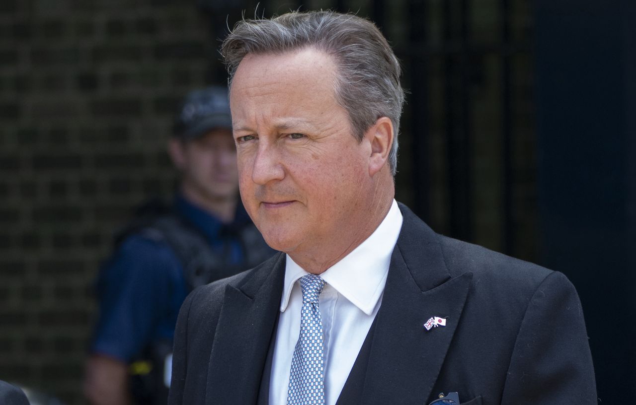 David Cameron fell victim to Russian fraudsters