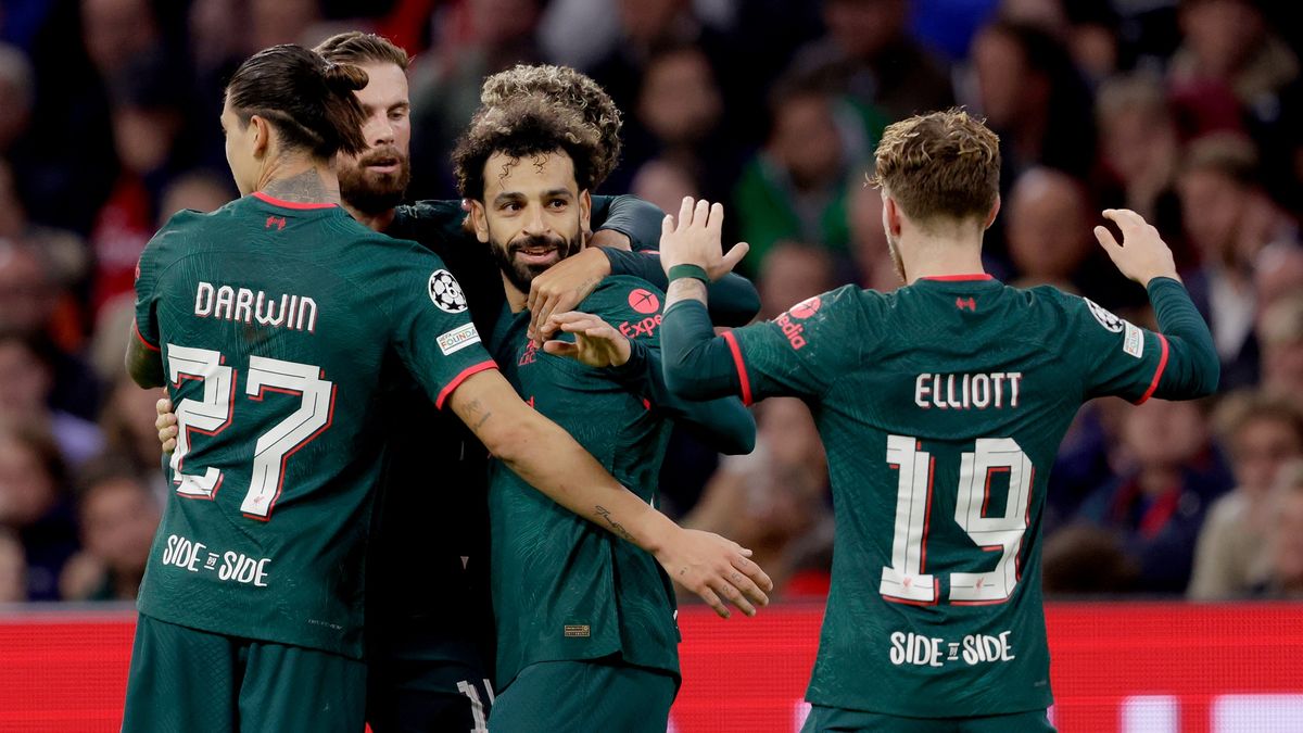 Getty Images / Rico Brouwer/Soccrates / Na zdjęciu: piłkarze Liverpoolu celebrują zdobycie bramki