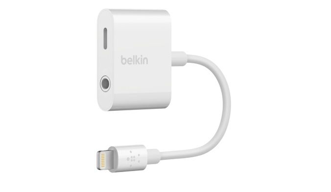 Przejściówka Belkin Audio + Charge Rockstar ze złączem 3,5 mm