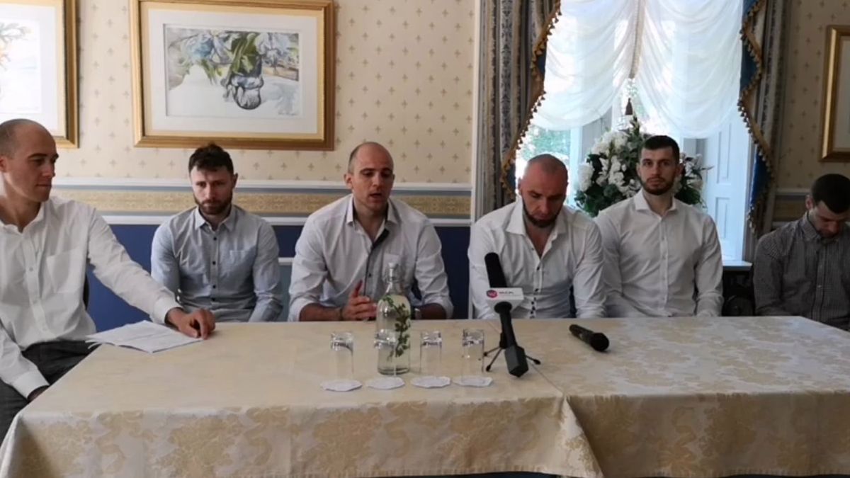 Zdjęcie okładkowe artykułu: Archiwum prywatne /  / Na zdjęciu: przewodniczący Związku Zawodowego Koszykarzy, Marcin Gortat (drugi z lewej)