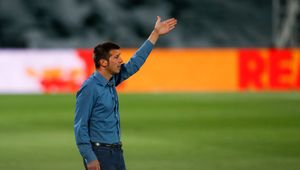 Był piłkarzem Realu i Barcelony. Media: Zgłosił się do PZPN