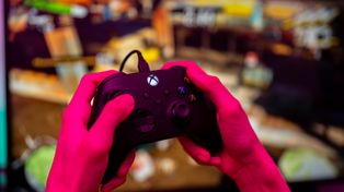 Masz gry na płytach? Xbox da ci ich cyfrowe wersje za darmo