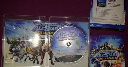 Ups, Playstation All-Stars Battle Royale chyba za wcześnie wylądowało w niektórych polskich sklepach