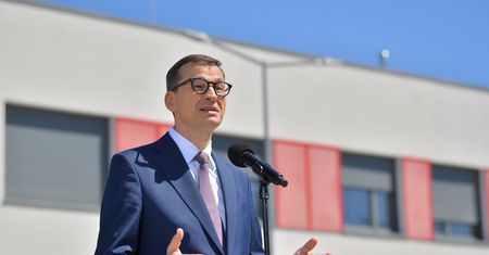 Ciąg dalszy hakerskiego wycieku. Tym razem chodzi o decyzję premiera ws. świątecznych obostrzeń