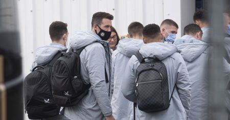 "Zrezygnowali z części pensji". Tak pomagają Ukraińcom