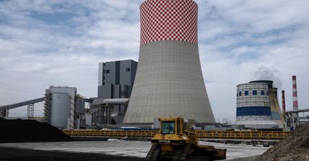 Blok 910 MW w Jaworznie znowu nie pracuje. "Remont awaryjny"