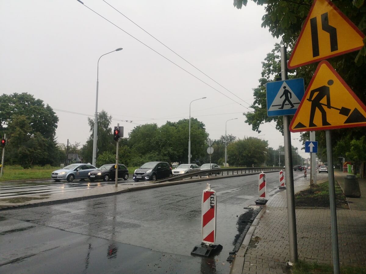 Sfrezowany asfalt na al. Kraśnickiej