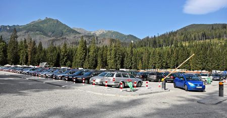 Wybierasz się nad Morskie Oko? Koniecznie sprawdź informacje ws. parkingu