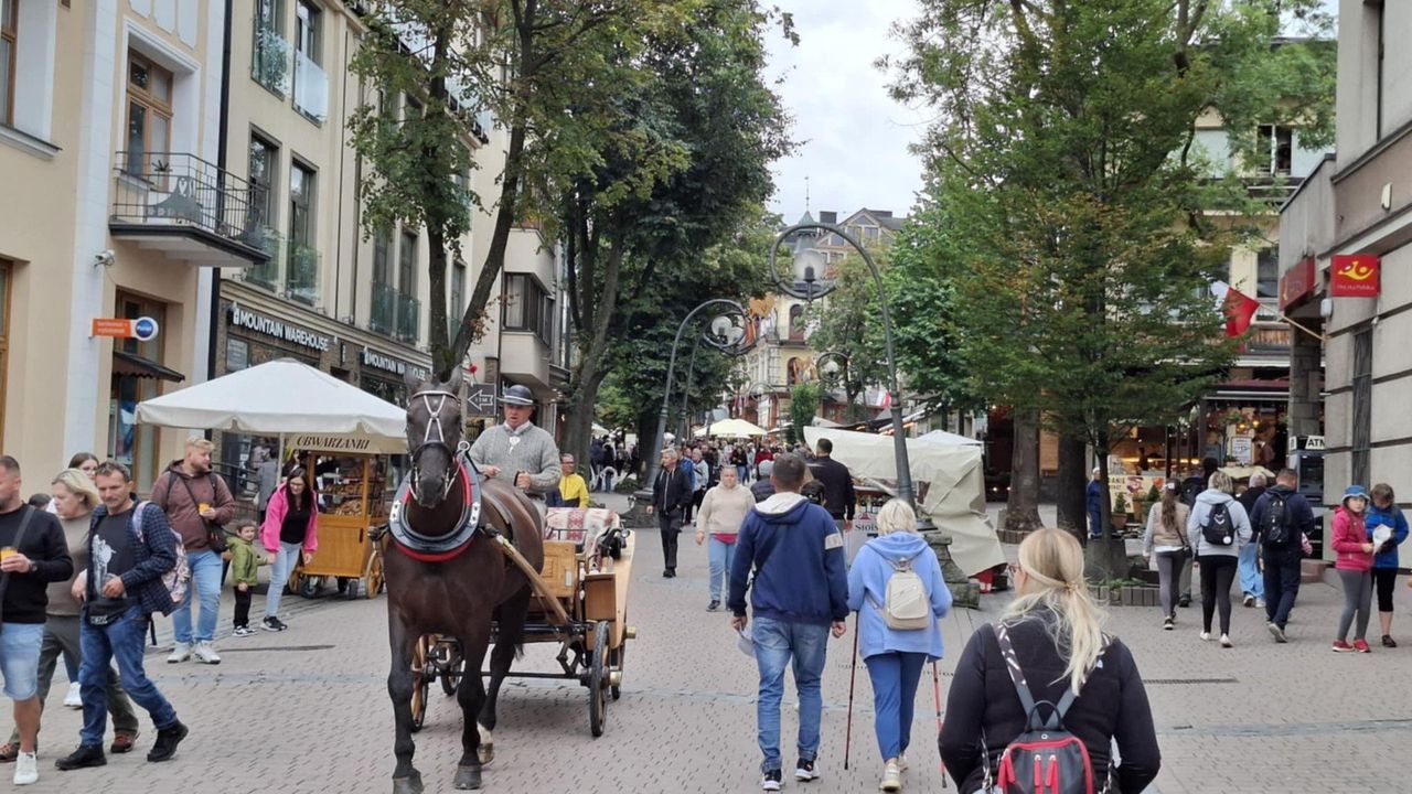 Zakopane: Czas na sezon niższych cen. Ludzi coraz mniej