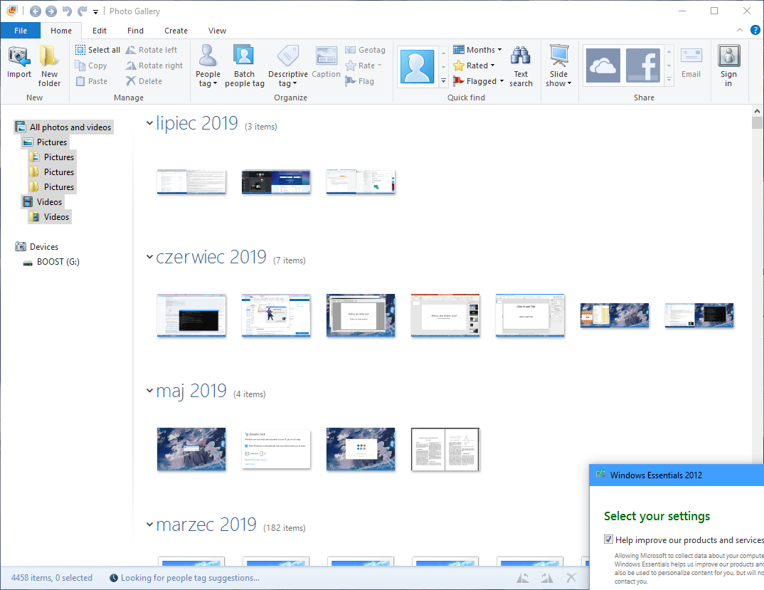 Zdecydowanie wolałbym Galerię Fotografii Windows Live, ale te czasy już nie wrócą...