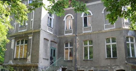 Rolniczy samorząd sprzedaje pałac w Klewkach