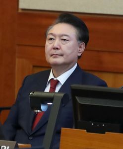 Działo się w nocy. Jun Suk Jeol usunięty z urzędu