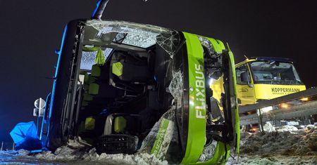 Tragiczny wypadek Flixbusa przy granicy z Polską. Wstępnie wiadomo, co było przyczyną