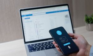 Menedżery haseł z lukami. Mogą poznać dane poufne