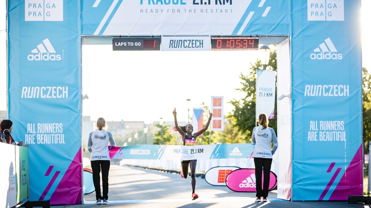 Półmaraton Nowy rekord świata Kenijka dokonała tego w Pradze