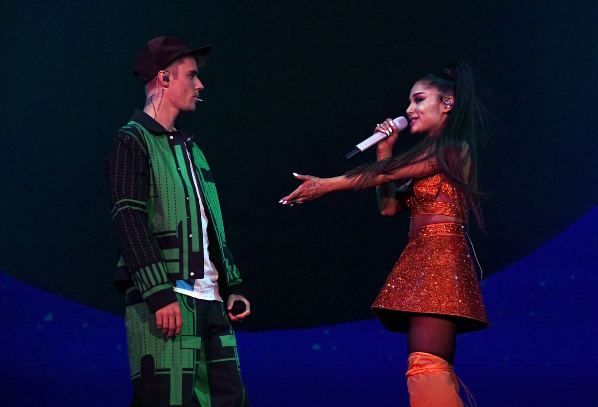 Ariana Grande i Justin Bieber "Stuck with U". Gwiazdy pomagają w walce z COVID-19.