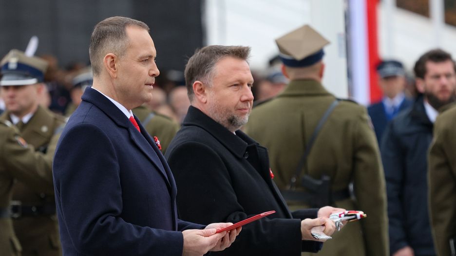 Karol Nawrocki, Marcin Kierwi�ski
Rafa� Guz
11 Listopada, GN�, Gr�b Nieznanego �o�nierza, Obchody, uroczysta odprawa wart, warta, wojsko, �o�nierze