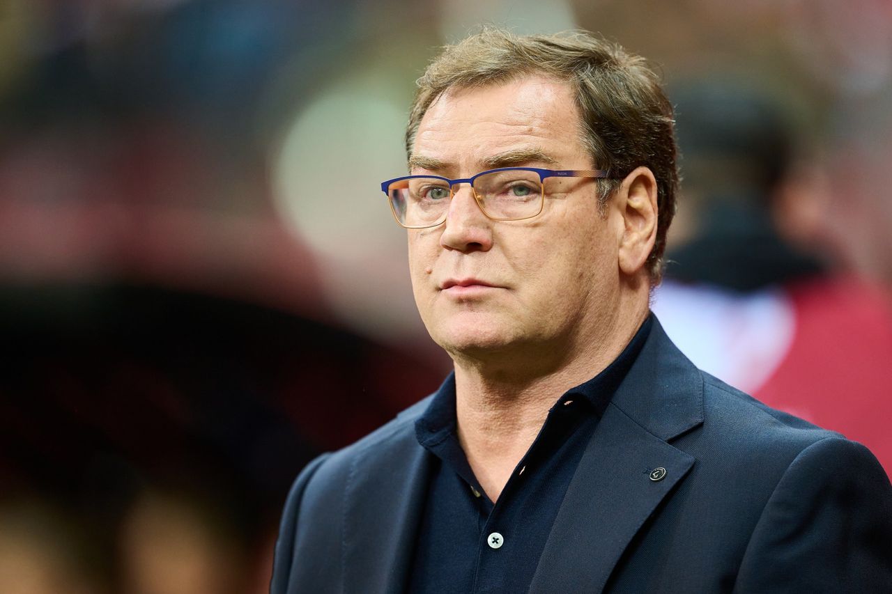 Urban się nie wycofuje. Po losowaniu umowa z Koemanem ciągle obowiązuje. "Trzeba ich walnąć"