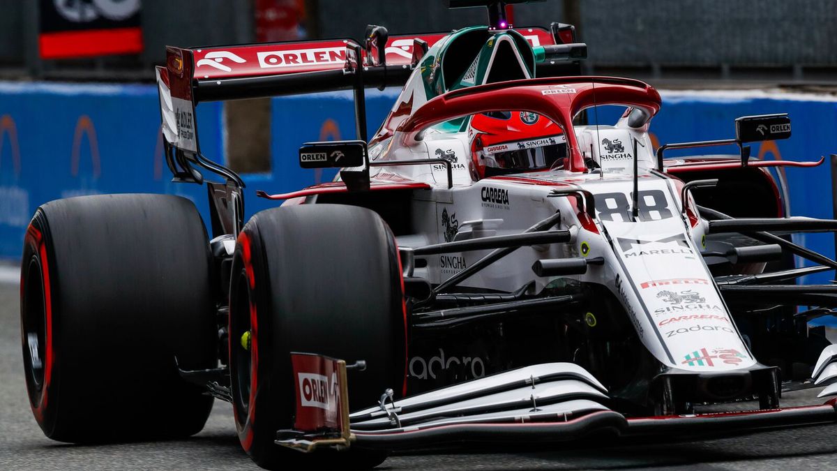 Zdjęcie okładkowe artykułu: Materiały prasowe / Alfa Romeo Racing ORLEN / Na zdjęciu: Robert Kubica