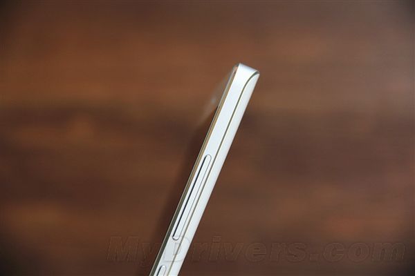 W skrócie: Xiaomi Mi Note na zdjęciach, koniec marki Ascend i i klon iPhone'a 6 36