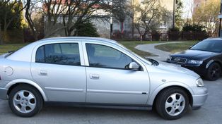 Zamość: Nietrzeźwa kierująca Oplem zatrzymana po reakcji świadka. W aucie było kilkuletnie dziecko