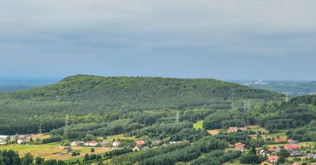 Burze nad Polską. Wieczorem możliwe awarie prądu na zachodzie i północy
