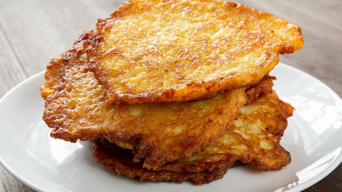 Placki z cebuli to pyszna alternatywa dla tradycyjnej wersji