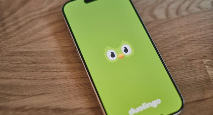 Duolingo postawiło na AI kosztem pracowników. Wyniki finansowe okazały się świetne
