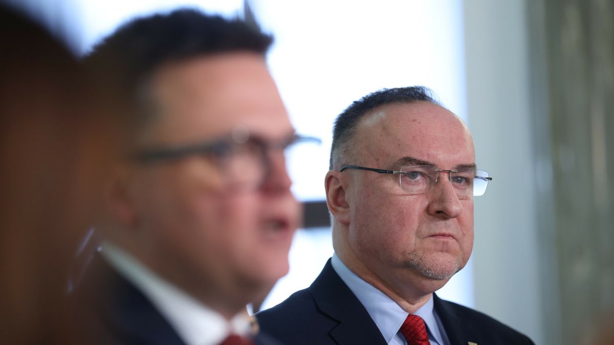 Michał Kobosko apeluje o pilne zmiany. Wcześniej o "zerwaniu ze standardami PiS w spółkach" mówił Szymon Hołownia