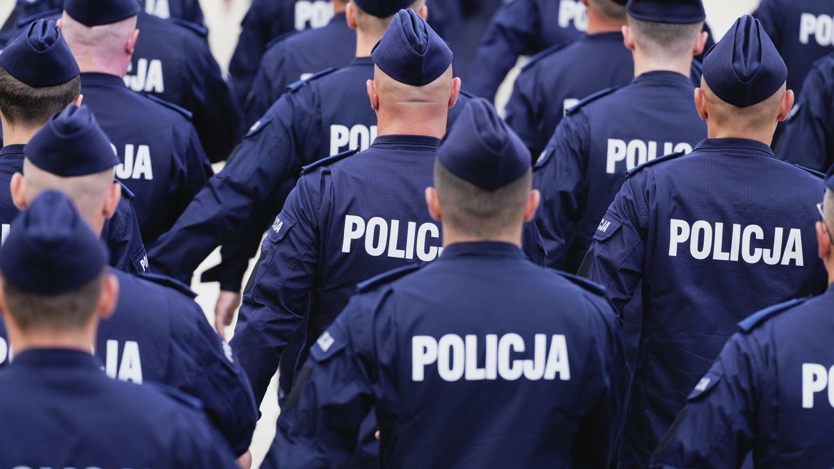 Centralne Obchody ?wi?ta Policji
24.07.2025 Warszawa Centralne Obchody Swieta Policji z udzialem prezydenta Andrzeja Dudy
 fot. Marysia Zawada/REPORTER
Marysia Zawada/REPORTER