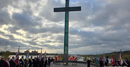 We Włocławku uczczono 42. rocznicę męczeńskiej śmierci bł. ks. Jerzego Popiełuszki [ZDJĘCIA]