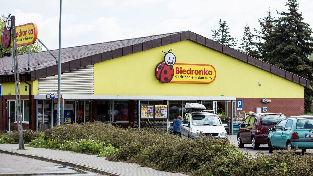 Grupa Jeronimo Martins, która jest właścicielem sieci Biedronka, awansuje w tegorocznym zestawieniu największych detalistów na świecie firmy Deloitte