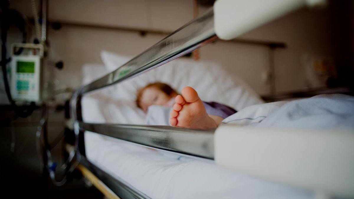 Wybudzone dzieci wypowiadają zwykle jedno słowo. "Matki płaczą, że dziecko wreszcie przemówiło"