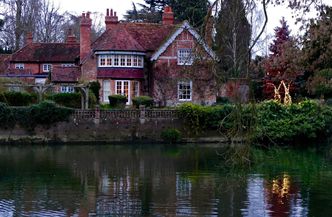 George Michael nie żyje. Przez 35 lat zarobił 100 mln funtów