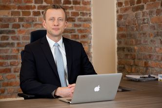 Spółka Es-System kończy rok z rekordową sprzedażą, choć odczuła dekoniunkturę