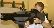 Policjanci zostaną uzbrojeni w laserowe strzelby?