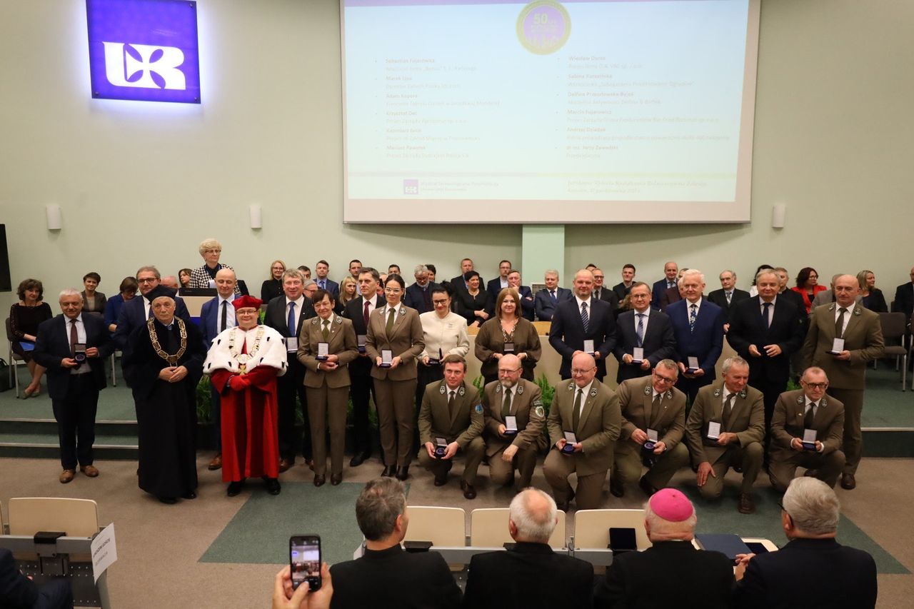 Rzeszów: 50 lat kształcenia rolniczego - uroczyste obchody na Zalesiu