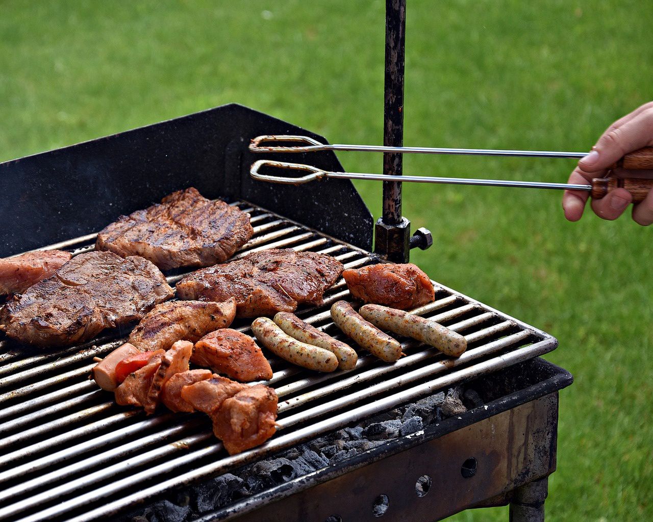 Brandgefahr: Deutschland erlässt Grillverbot in Städten