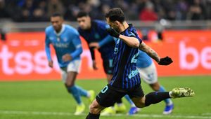 Oficjalnie. Gwiazda Interu kontuzjowana. To konkurent Zielińskiego