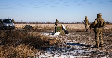 Biernacki o rosyjskich służbach w Ukrainie: miało być cięcie lancetem i V kolumna. Ich rachuby zawiodły