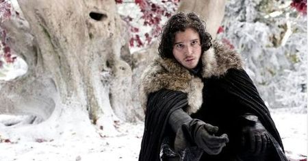 Kit Harington rozbiera się w Pompejach