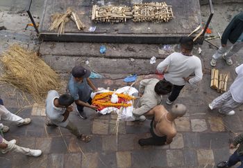 Kataklizm w Nepalu. Już ponad 1250 ofiar powodzi