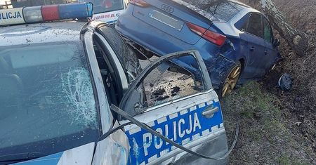 Pościg za RS3 zakończony strzałami. Kierowca przesadził