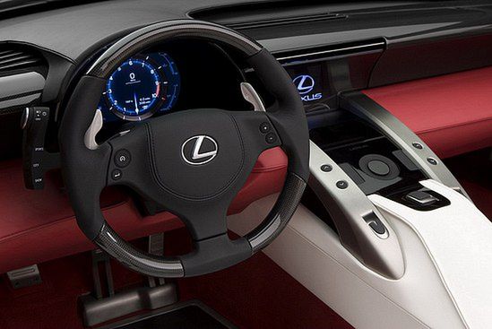 Powiew japońskiego luksusu - Lexus LF-A Roadster